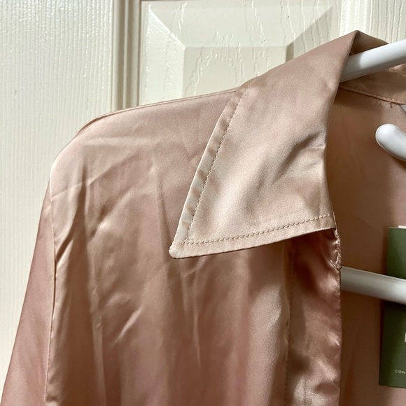 H&M V-Neck Blouse NWT M Light Pink - Picture 7 of 11